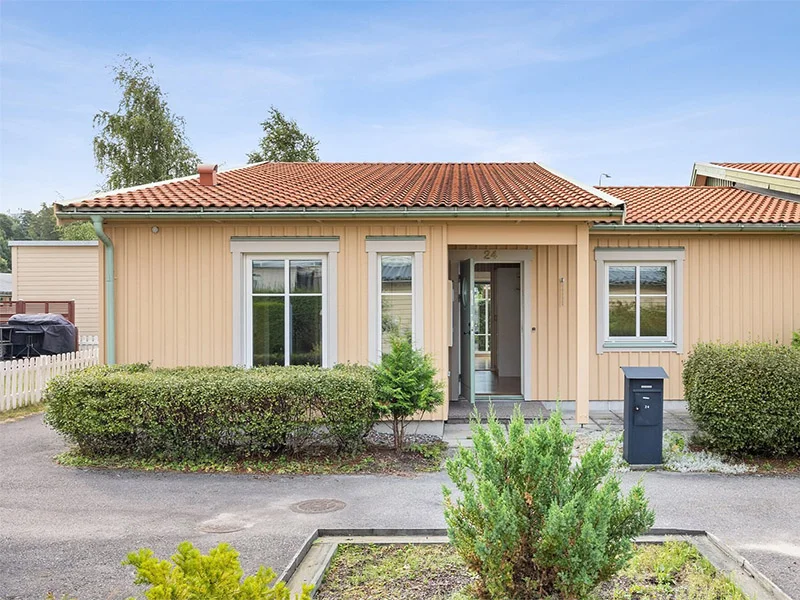 Renovering av fasad sommarhus Hjuvik Hisingen